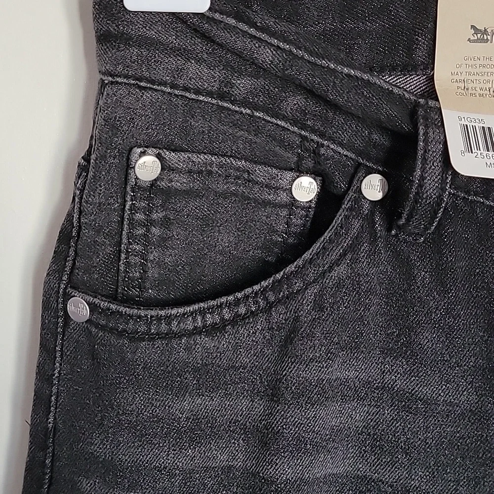 Levi's Silver Tab, boys 14 Reg, W27, L29. Black NWT. Loose fit.
